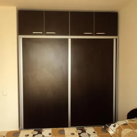 Adeline Apartment *